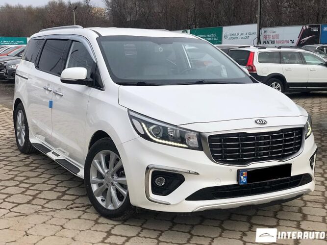 Kia Carnival 33 interauto-car