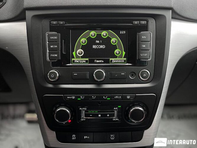 Skoda Yeti 42 interauto-car