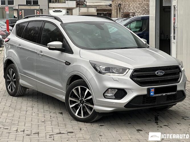 Ford Kuga 37 interauto-car