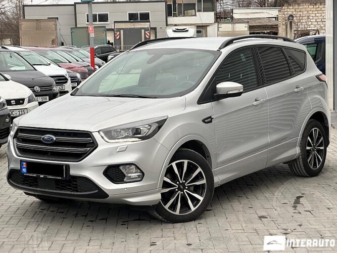Ford Kuga 35 interauto-car