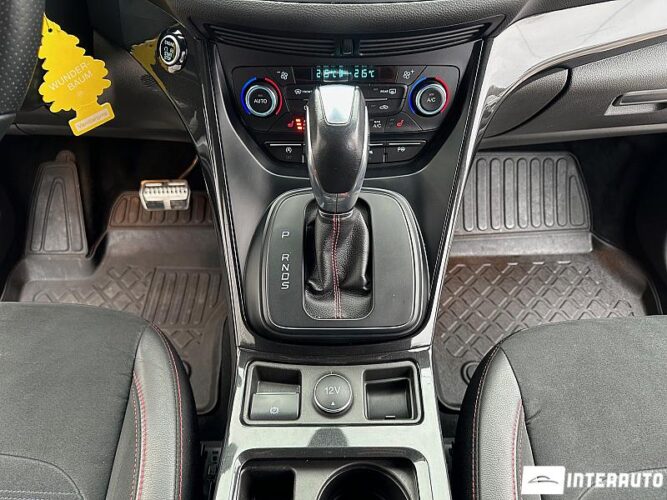 Ford Kuga 49 interauto-car