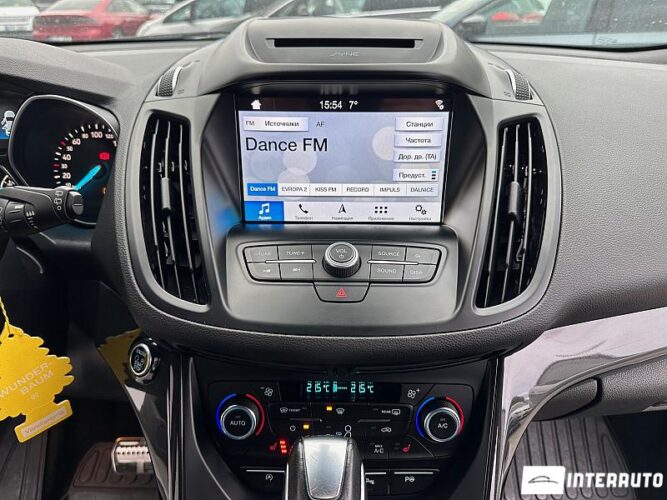 Ford Kuga 46 interauto-car
