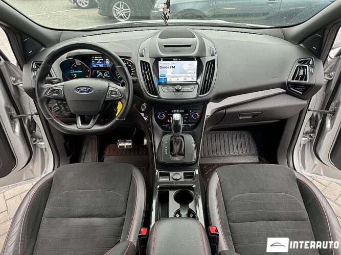 Ford Kuga 44 interauto-car