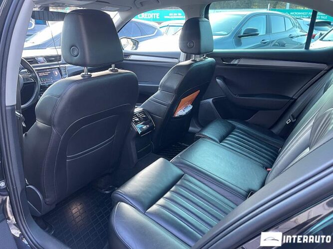 Skoda Superb 49 interauto-car