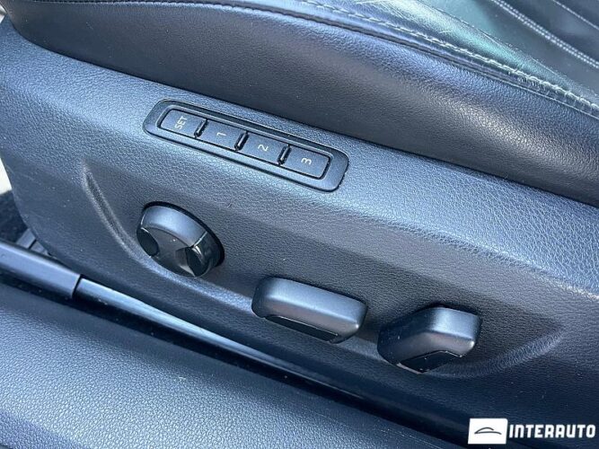 Skoda Superb 47 interauto-car