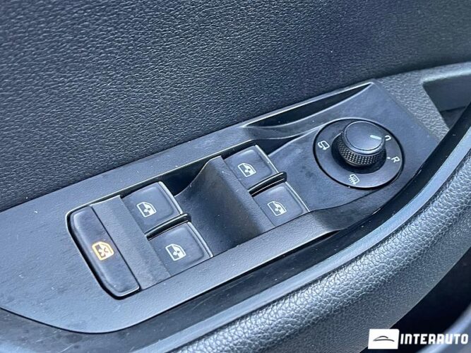 Skoda Superb 46 interauto-car