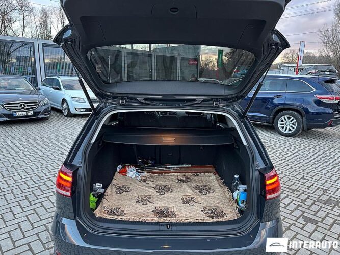 Volkswagen Golf 40 interauto-car