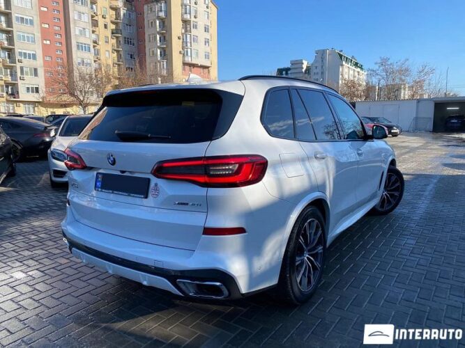BMW X5 4.0i 37 interauto-car