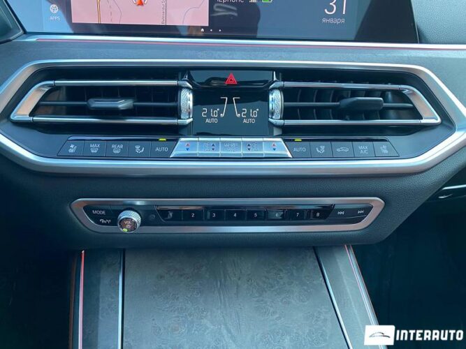 BMW X5 4.0i 47 interauto-car