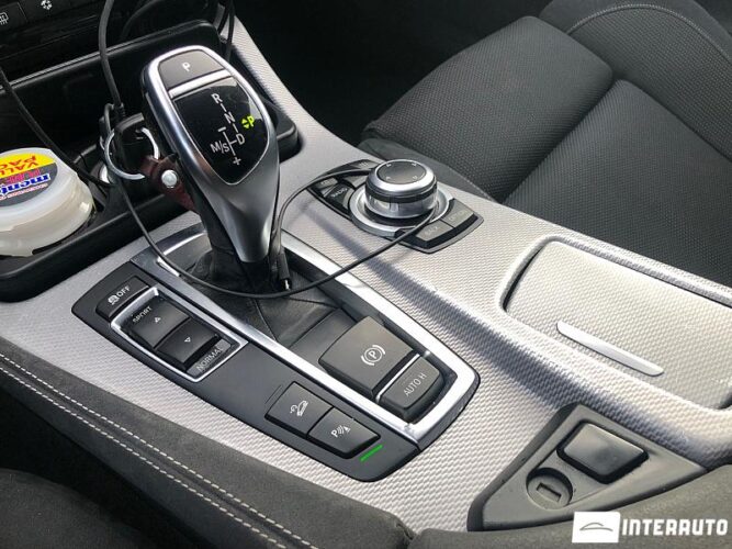 BMW 530 38 interauto-car