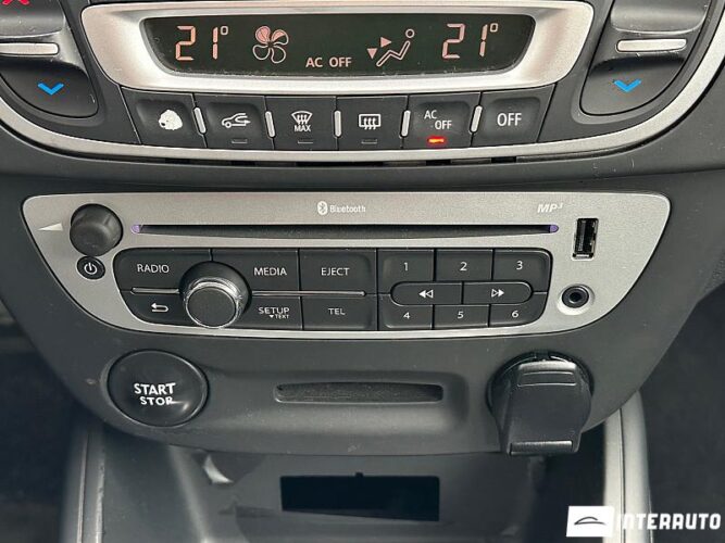 Renault Megane 48 interauto-car