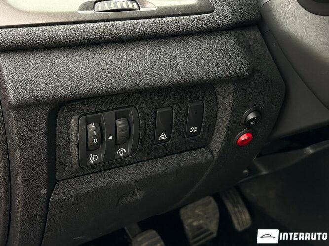 Renault Megane 40 interauto-car