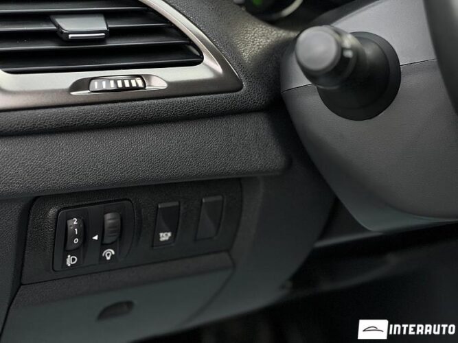 Renault Megane 36 interauto-car