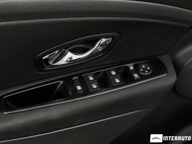 Renault Megane 34 interauto-car