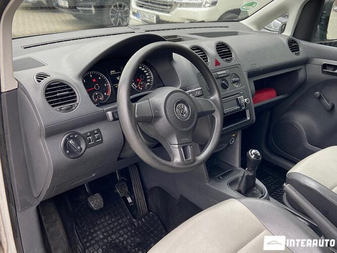 Volkswagen Caddy 29 interauto-car