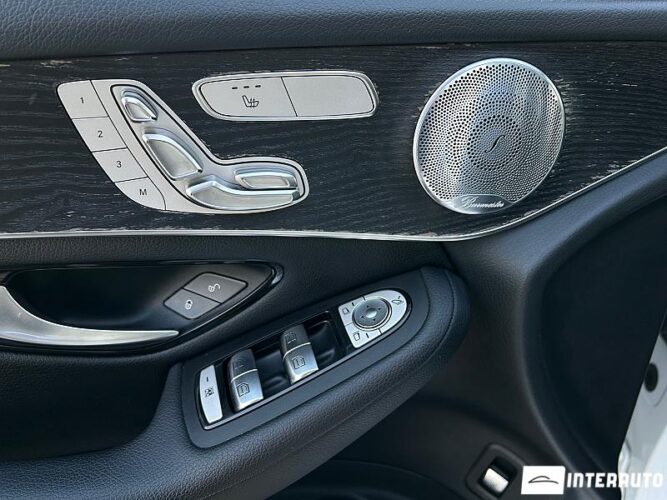 Mercedes GLC 300 37 interauto-car