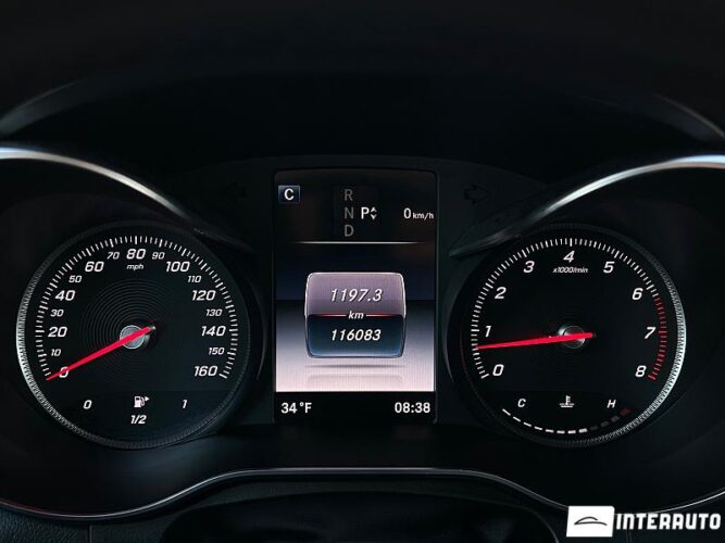 Mercedes GLC 300 42 interauto-car