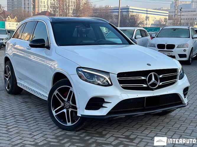 Mercedes GLC 300 34 interauto-car