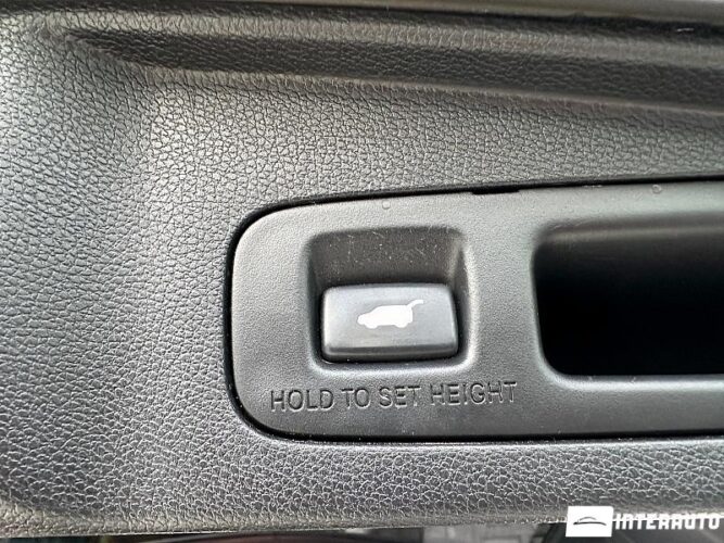 Honda CR-V 57 interauto-car