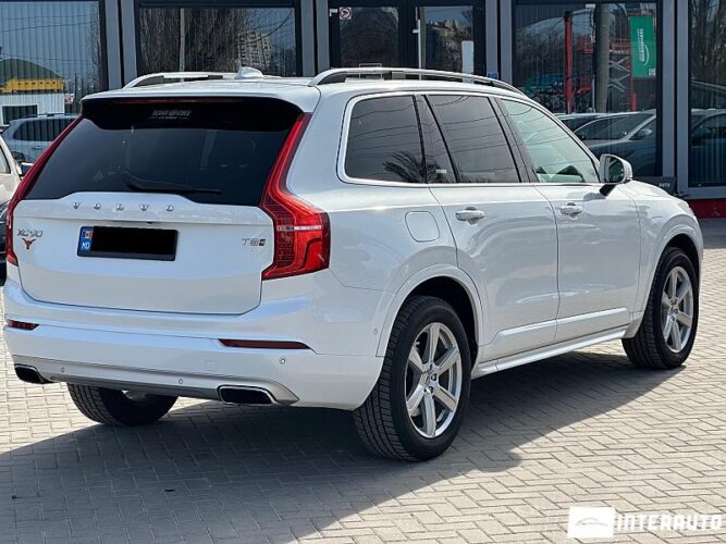 Volvo XC 90 41 interauto-car