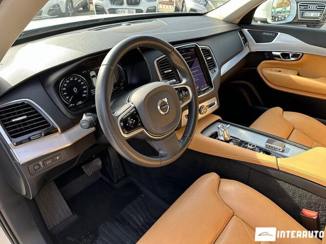 Volvo XC 90 48 interauto-car