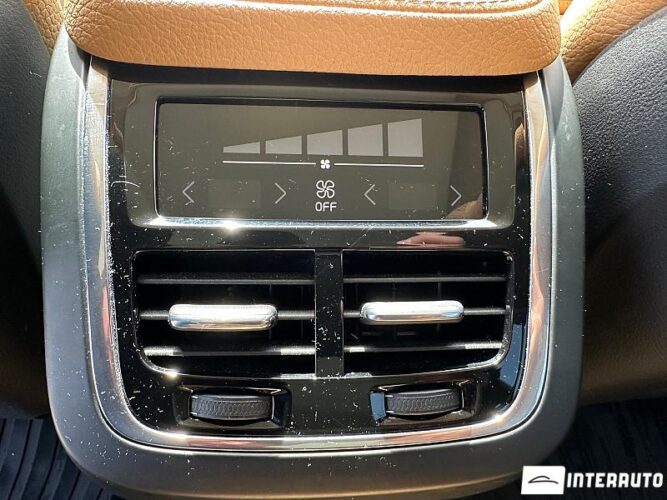 Volvo XC 90 63 interauto-car