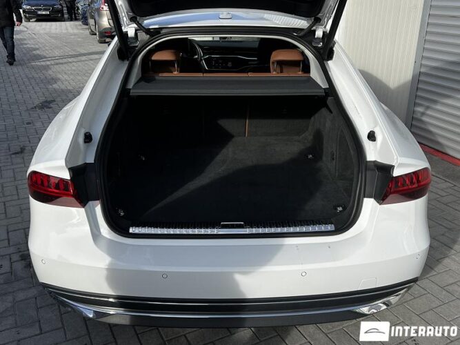Audi A7 62 interauto-car
