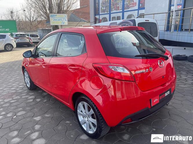 Mazda 2 35 interauto-car