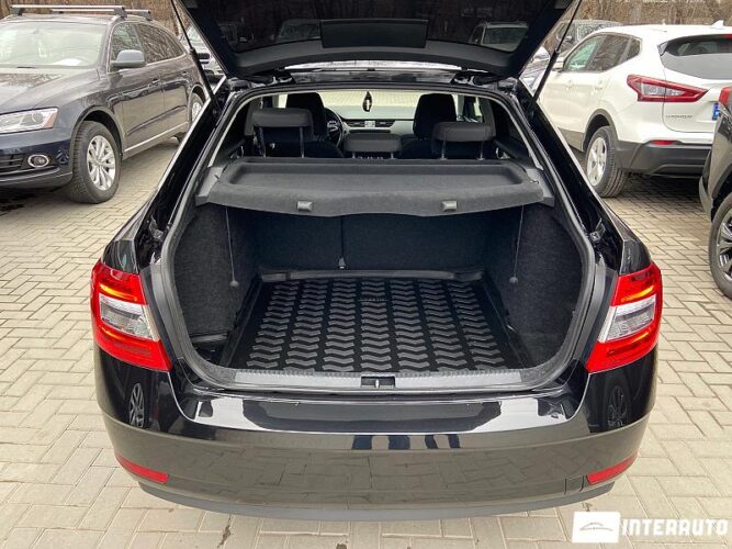 Skoda Octavia 32 interauto-car