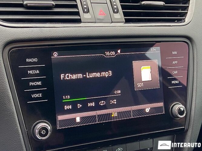 Skoda Octavia 38 interauto-car