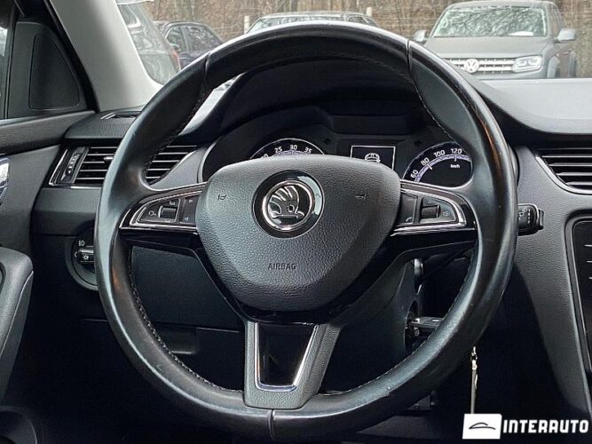 Skoda Octavia 36 interauto-car