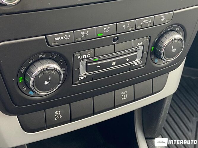 Skoda Yeti 39 interauto-car