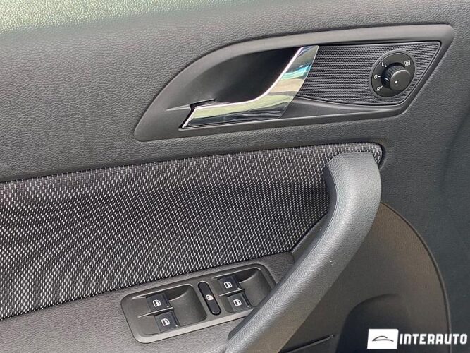 Skoda Yeti 33 interauto-car