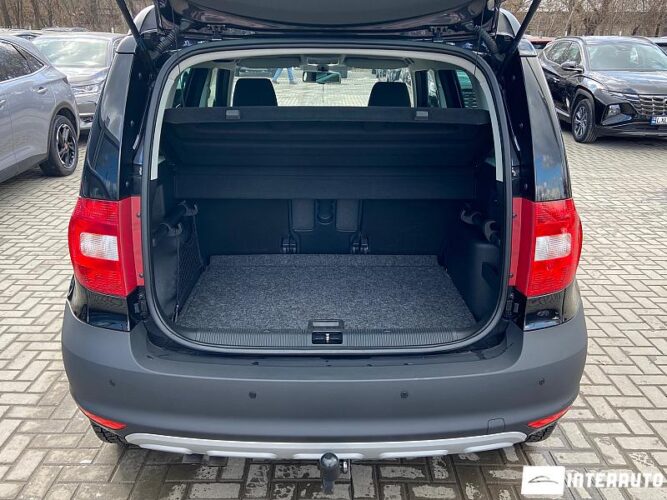 Skoda Yeti 32 interauto-car