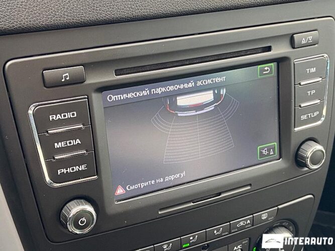 Skoda Yeti 38 interauto-car