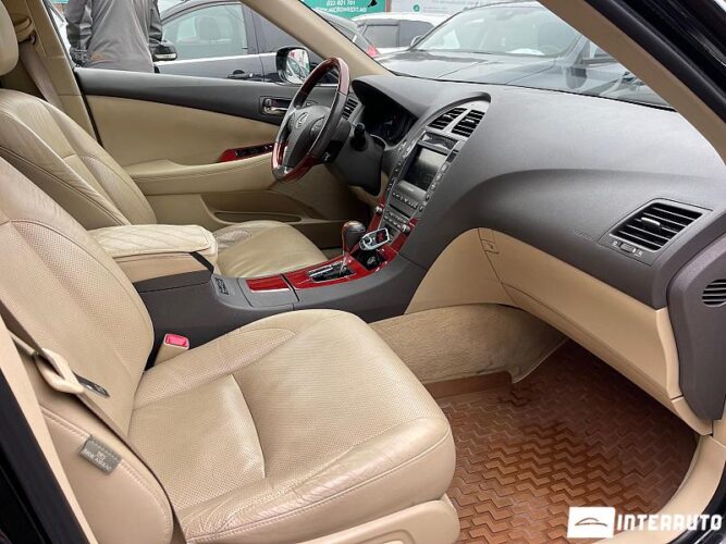 Lexus ES 350 40 interauto-car