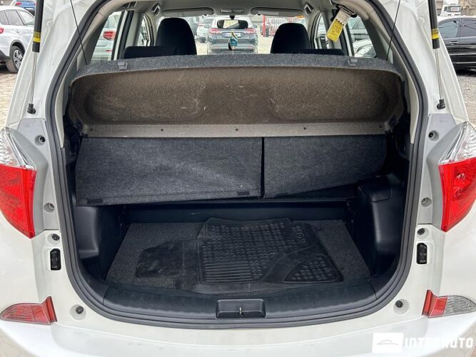 Toyota Verso S 40 interauto-car