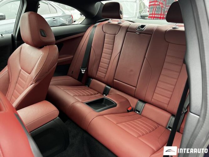 BMW M240i 54 interauto-car