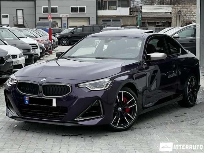 BMW M240i 36 interauto-car