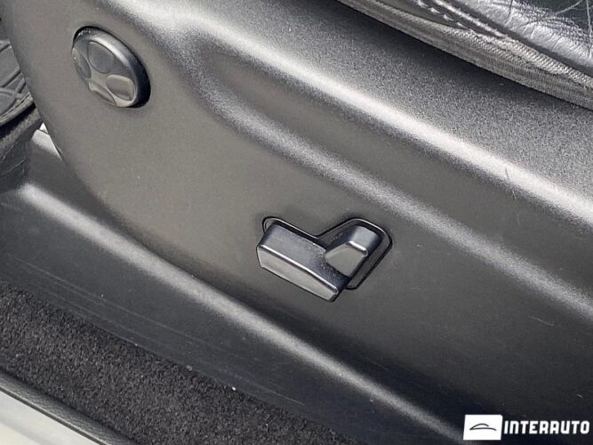 Jeep Grand Cherokee 42 interauto-car