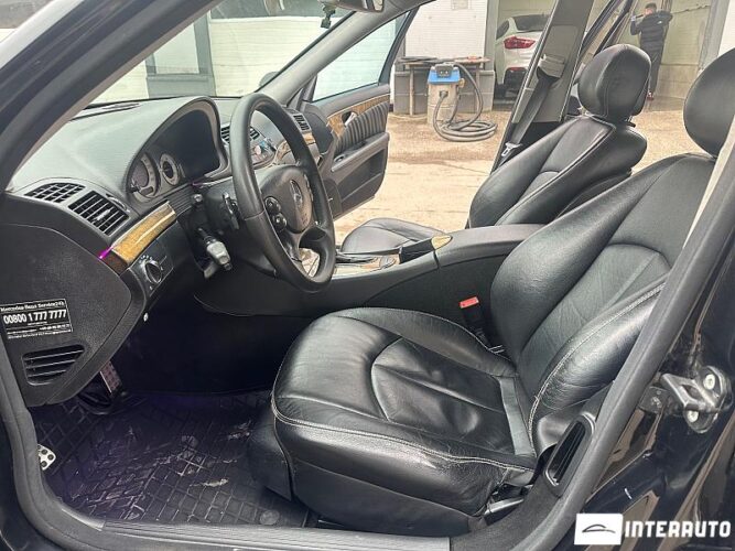 Mercedes E 320 38 interauto-car