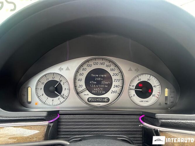 Mercedes E 320 41 interauto-car