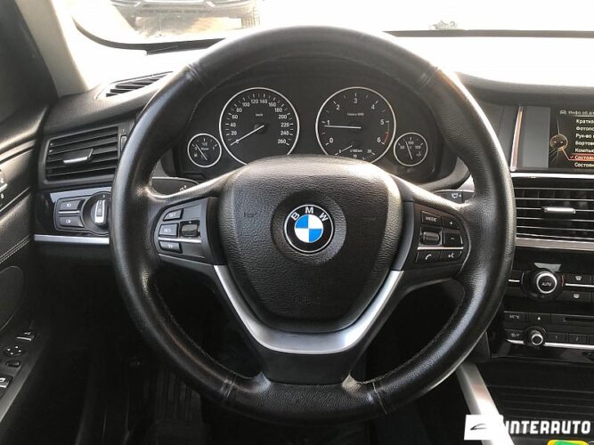 BMW X3 2.0D 33 interauto-car