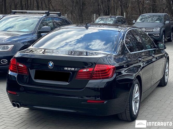 BMW 528 30 interauto-car