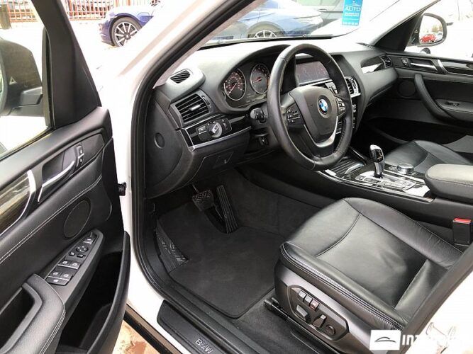 BMW X3 2.8i 37 interauto-car