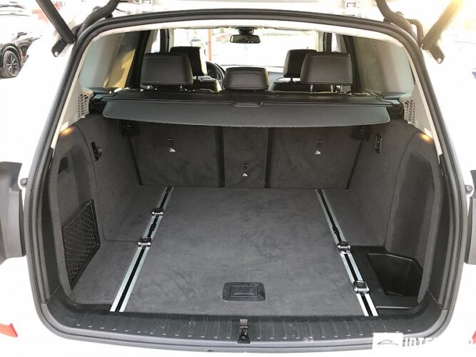 BMW X3 2.8i 49 interauto-car