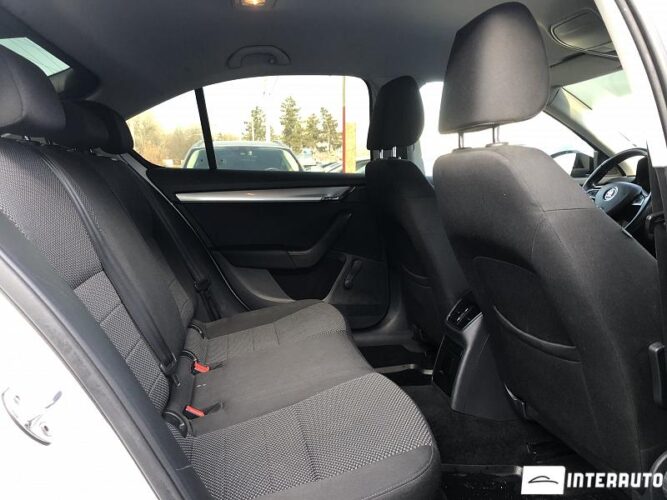 Skoda Octavia 34 interauto-car