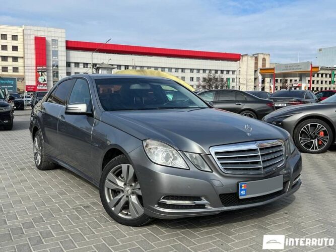 Mercedes E 200 32 interauto-car