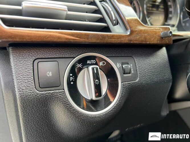 Mercedes E 200 44 interauto-car