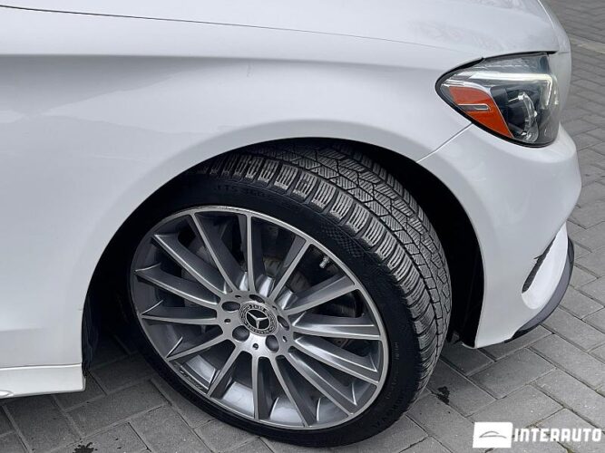 Mercedes C 300 56 interauto-car